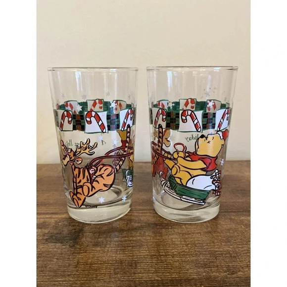 Vtg Disney Winnie-The-Pooh Tigger 100 Acre Holiday Drinking Glass 9" Set of 2 - Picture 1 of 6